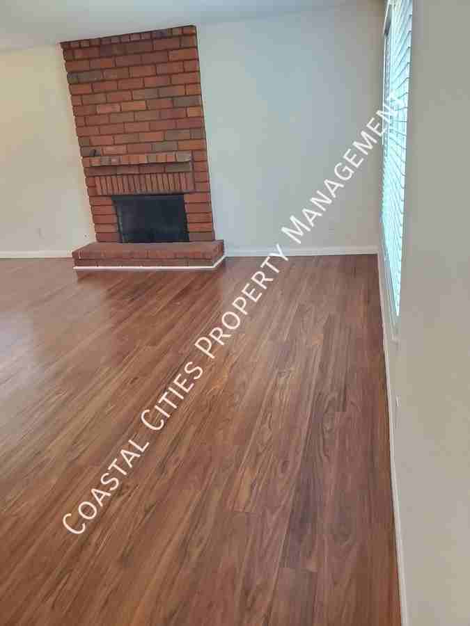 12675 Verdugo Ave - Photo 3 of 35