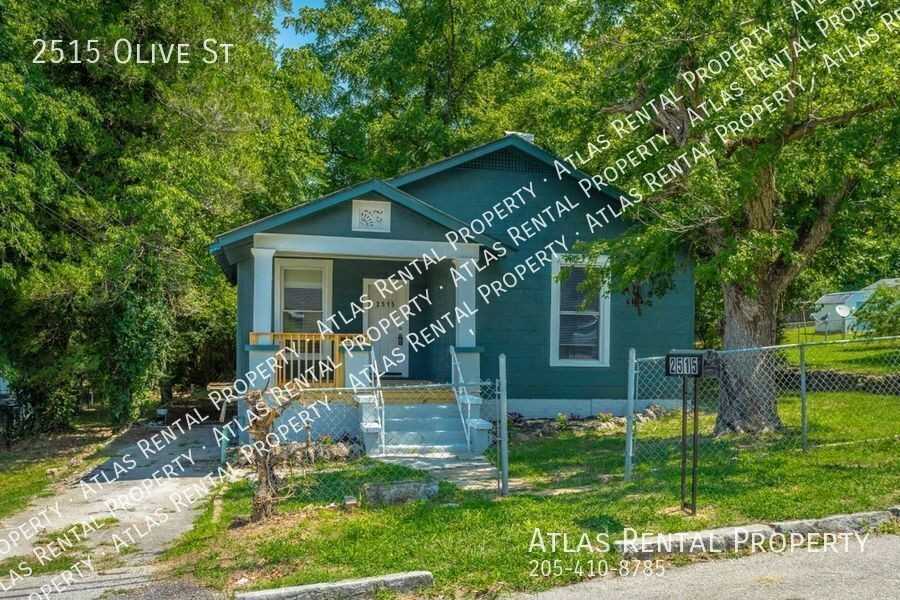 2515 Olive St - Photo 2 of 23