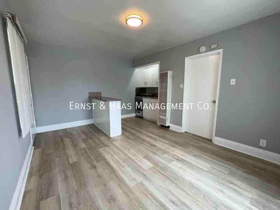 181 Argonne Ave #01 - Photo 2 of 9