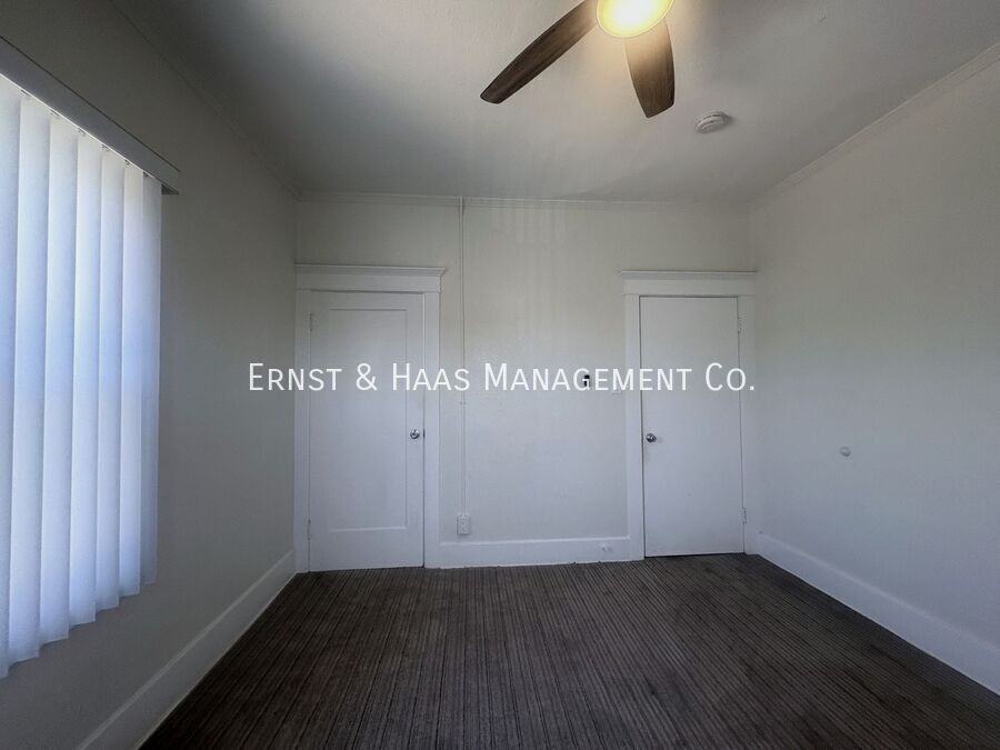 1249 Pine Ave - Photo 7 of 13