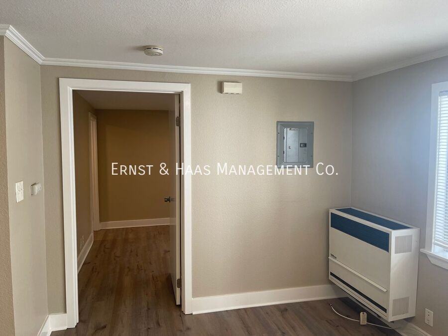 1222 E Appleton St - Photo 2 of 9