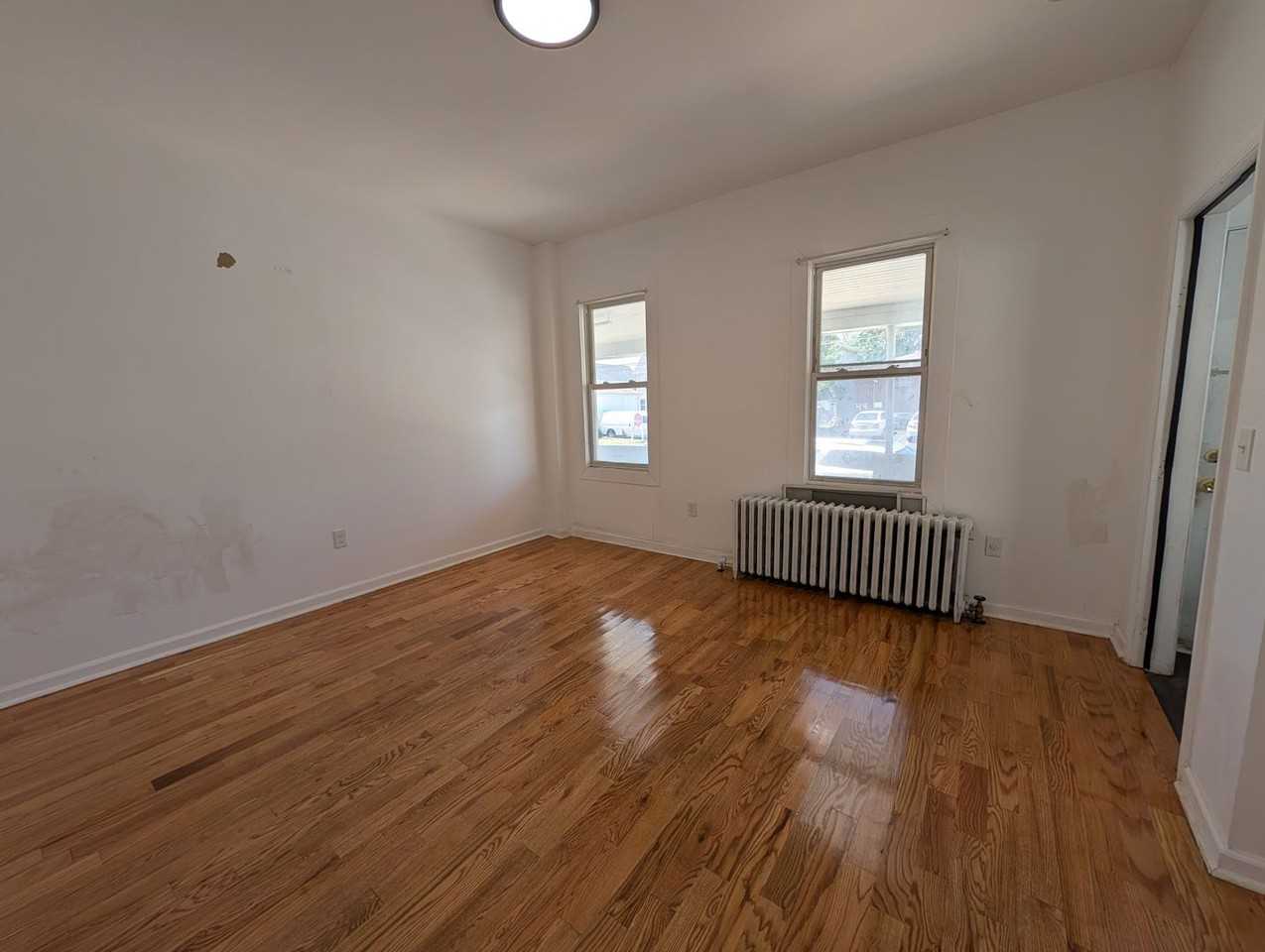 45 2nd Ave - Photo 4 of 30