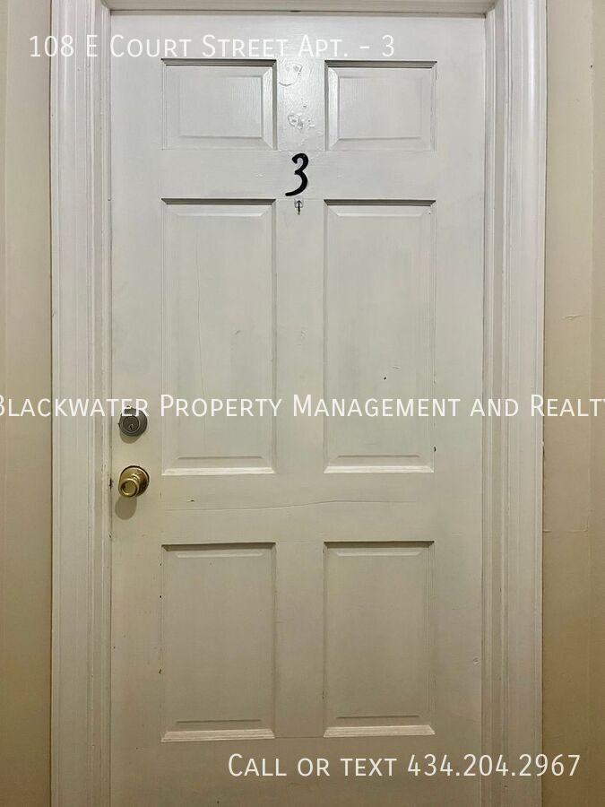 108 E Court St #3 - Photo 3 of 8