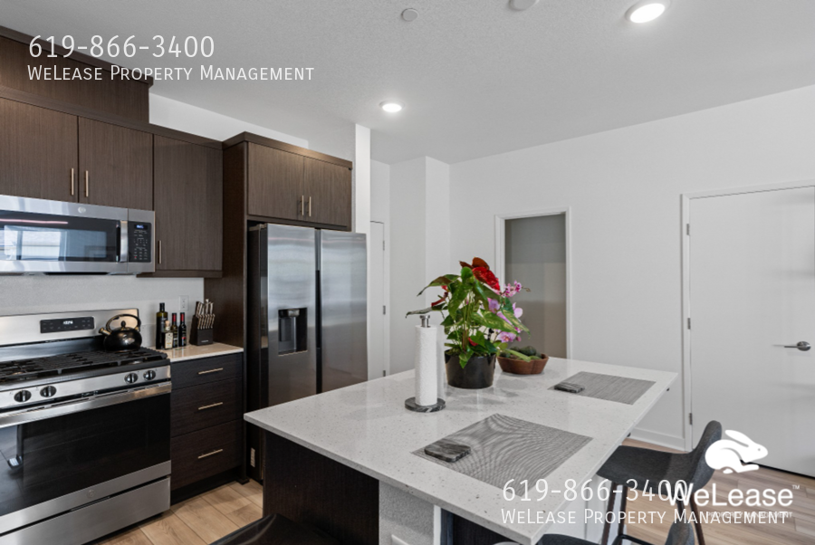 35152 Grove Trl - Photo 2 of 20