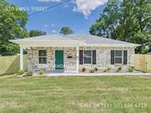 310 E Emily St - Photo 1 of 1
