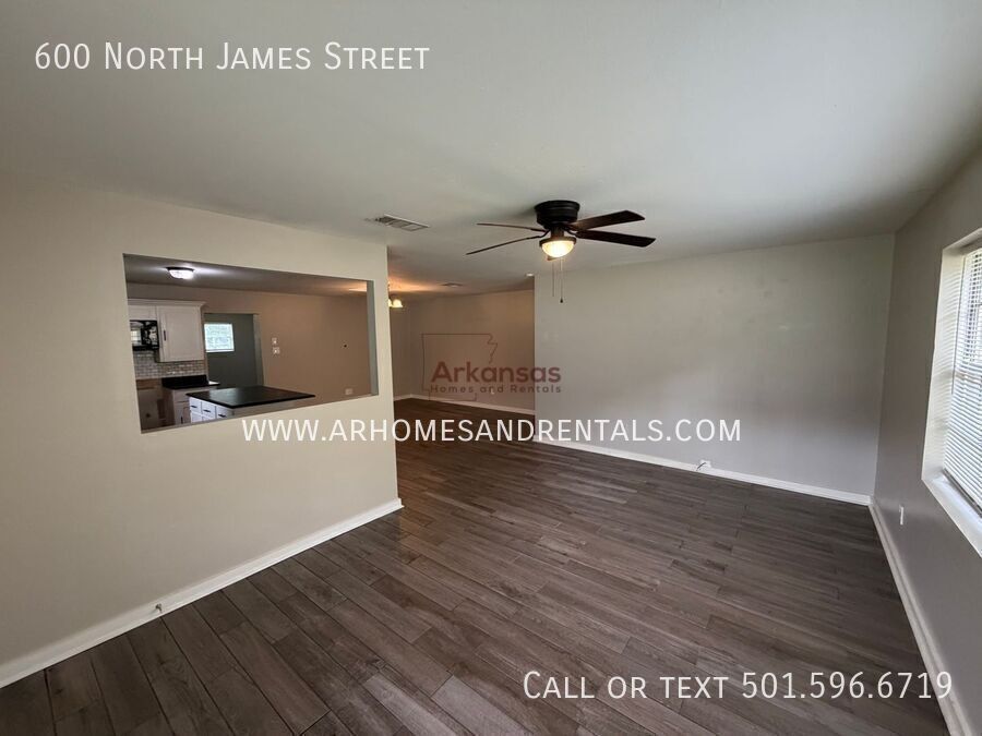 600 N James St - Photo 4 of 15