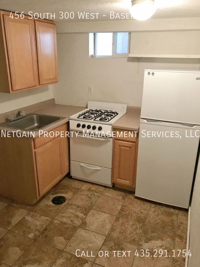 456 S 300 W #BS - Photo 4 of 5