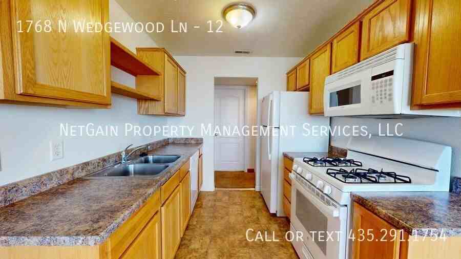 1768 N Wedgewood Ln #12 - Photo 5 of 14