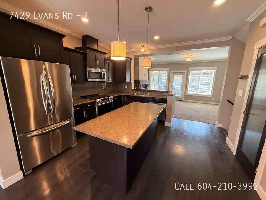 7429 Evans Rd #7 - Photo 4 of 22