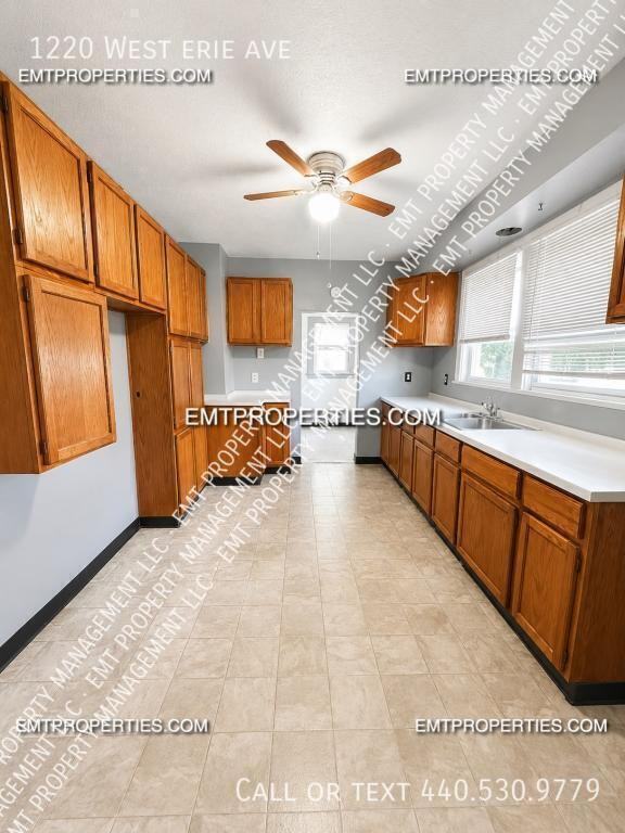 1220 W Erie Ave - Photo 6 of 8