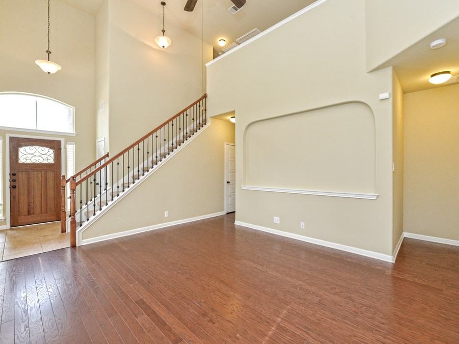 9205 Sweetgum Dr - Photo 7 of 31