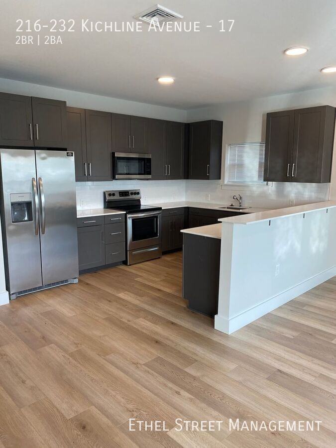 216 Kichline Ave #17 - Photo 2 of 21