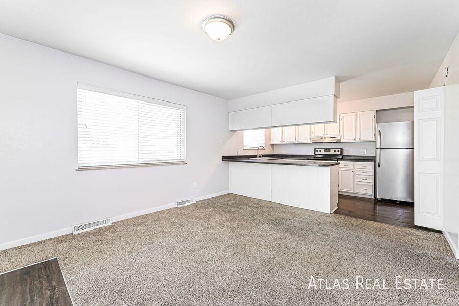 12516 W 8th Pl - Photo 3 of 13