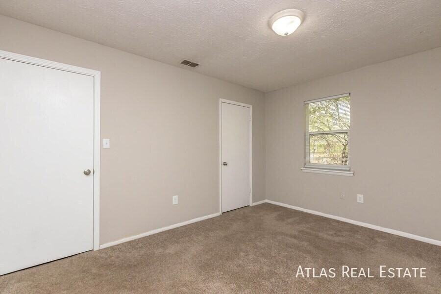 280 Garnet Ridge Dr - Photo 5 of 5