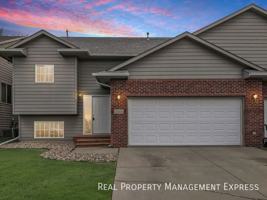 featured image of 1111 S Dundee Dr