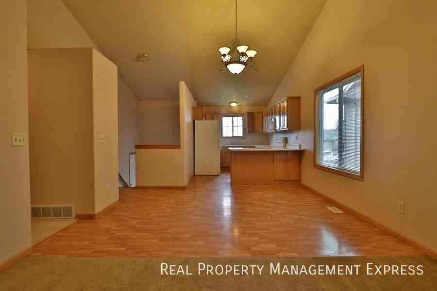 1111 S Dundee Dr - Photo 5 of 21