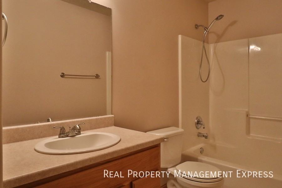 1111 S Dundee Dr - Photo 6 of 21