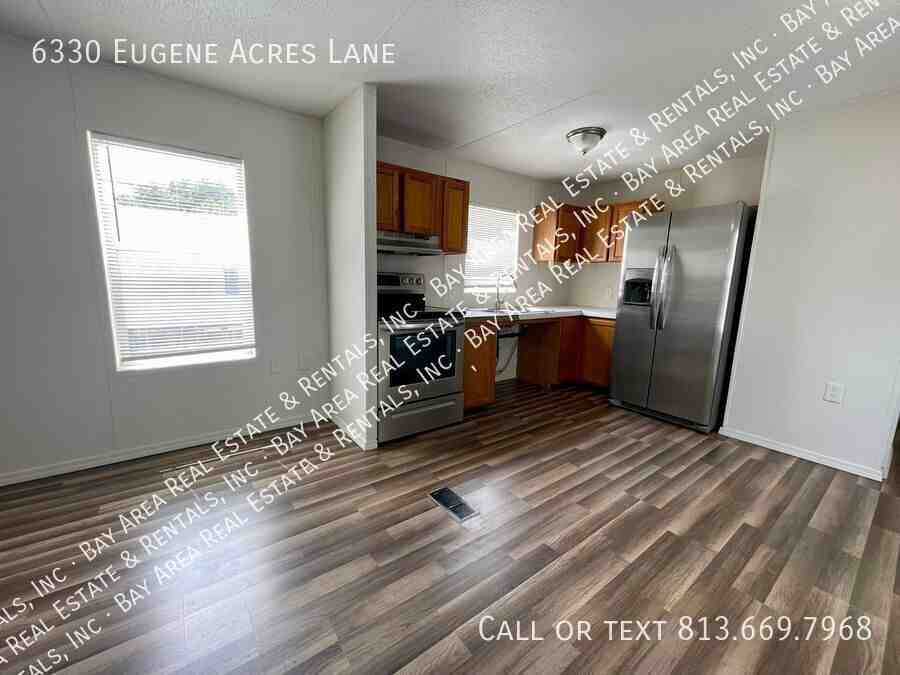 6330 Eugene Acres Ln - Photo 4 of 18