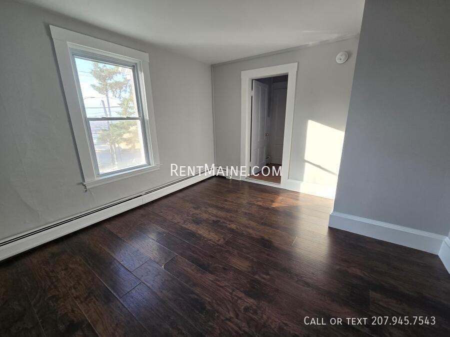 57 Pine St #2 - Photo 7 of 10