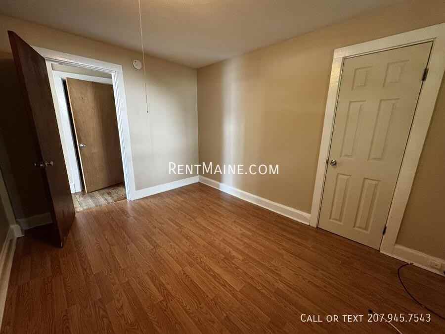 172 College Ave #5 - Photo 5 of 11