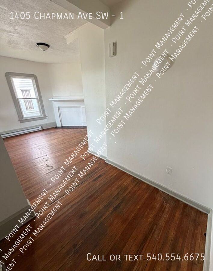 1405 Chapman Ave Sw #1 - Photo 5 of 6
