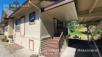 520 Nw A St #C - Photo 1 of 1