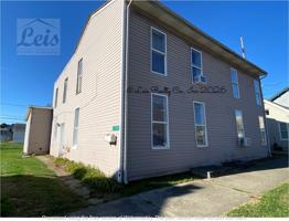 featured image of 219 S Barron St