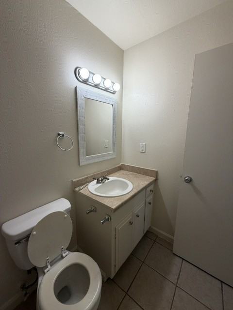 216 East Granger Avenue - Photo 7 of 11