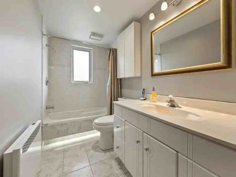 14117 Montfort Dr - Photo 4 of 4