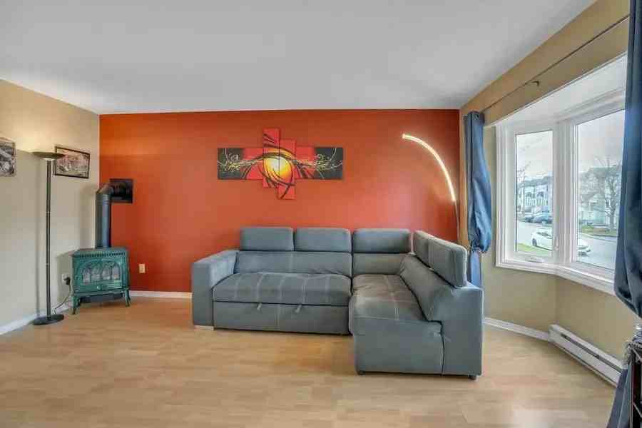4929 E Lancaster Ave - Photo 3 of 4