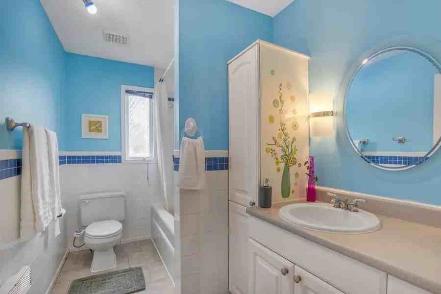 4929 E Lancaster Ave - Photo 4 of 4