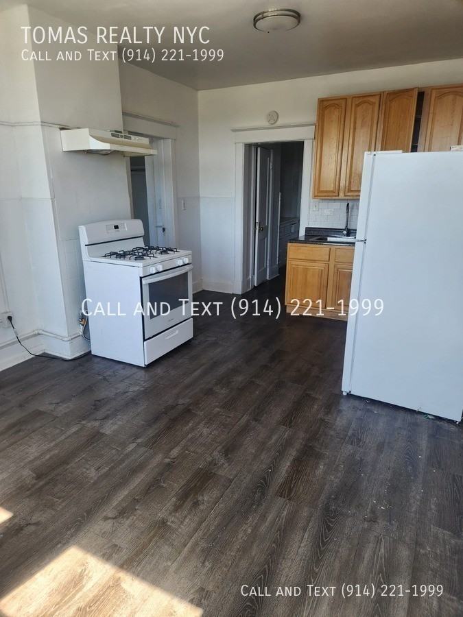152 Ridge Ave #2 - Photo 2 of 9