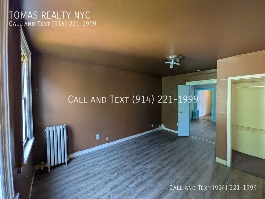 153 Mclean Ave - Photo 6 of 7