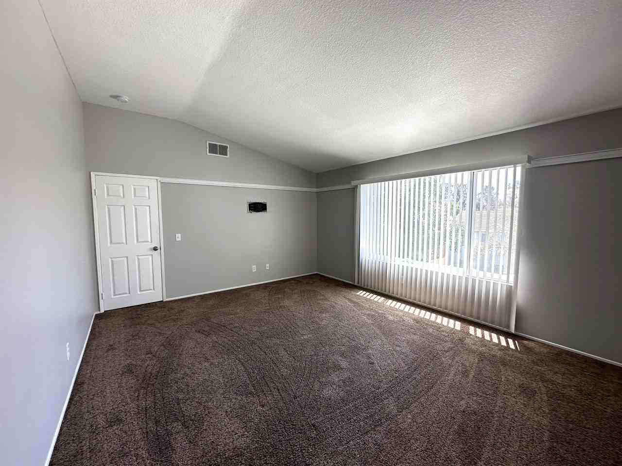 43435 Tylman St - Photo 7 of 21