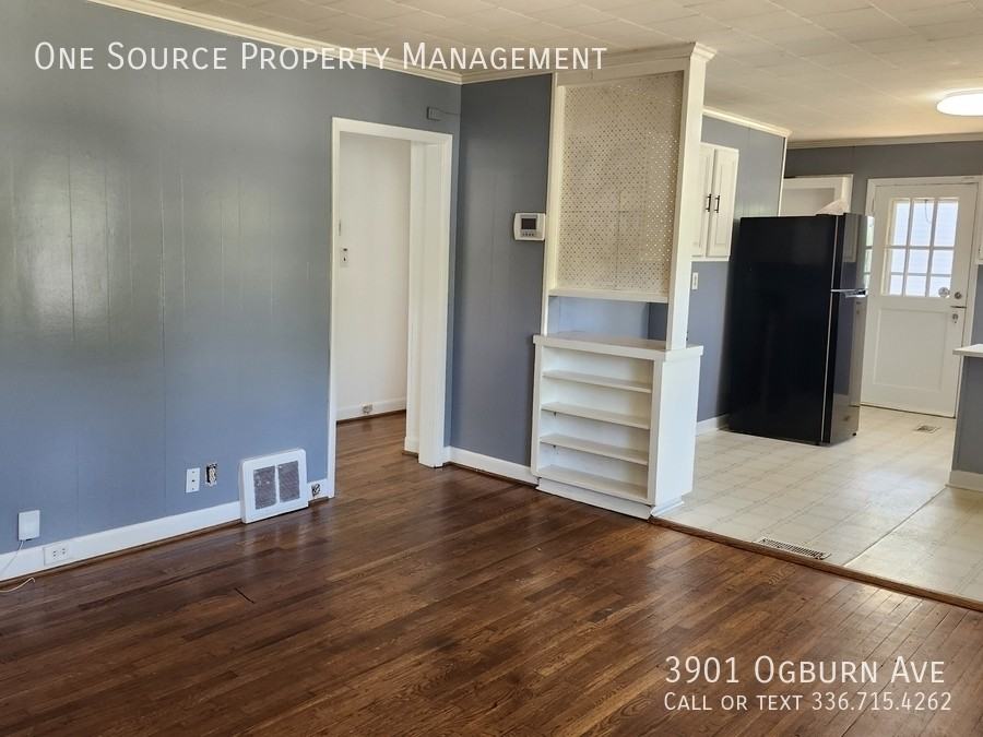 3901 Ogburn Ave - Photo 3 of 13
