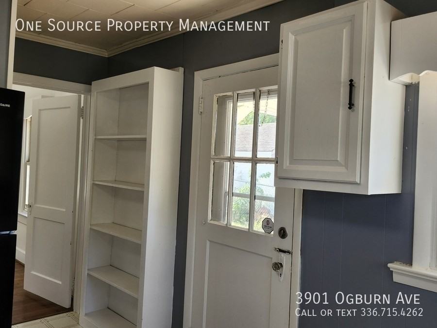 3901 Ogburn Ave - Photo 6 of 13