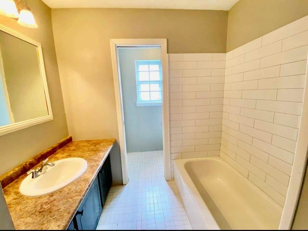 5666 Hinton Pl - Photo 5 of 24