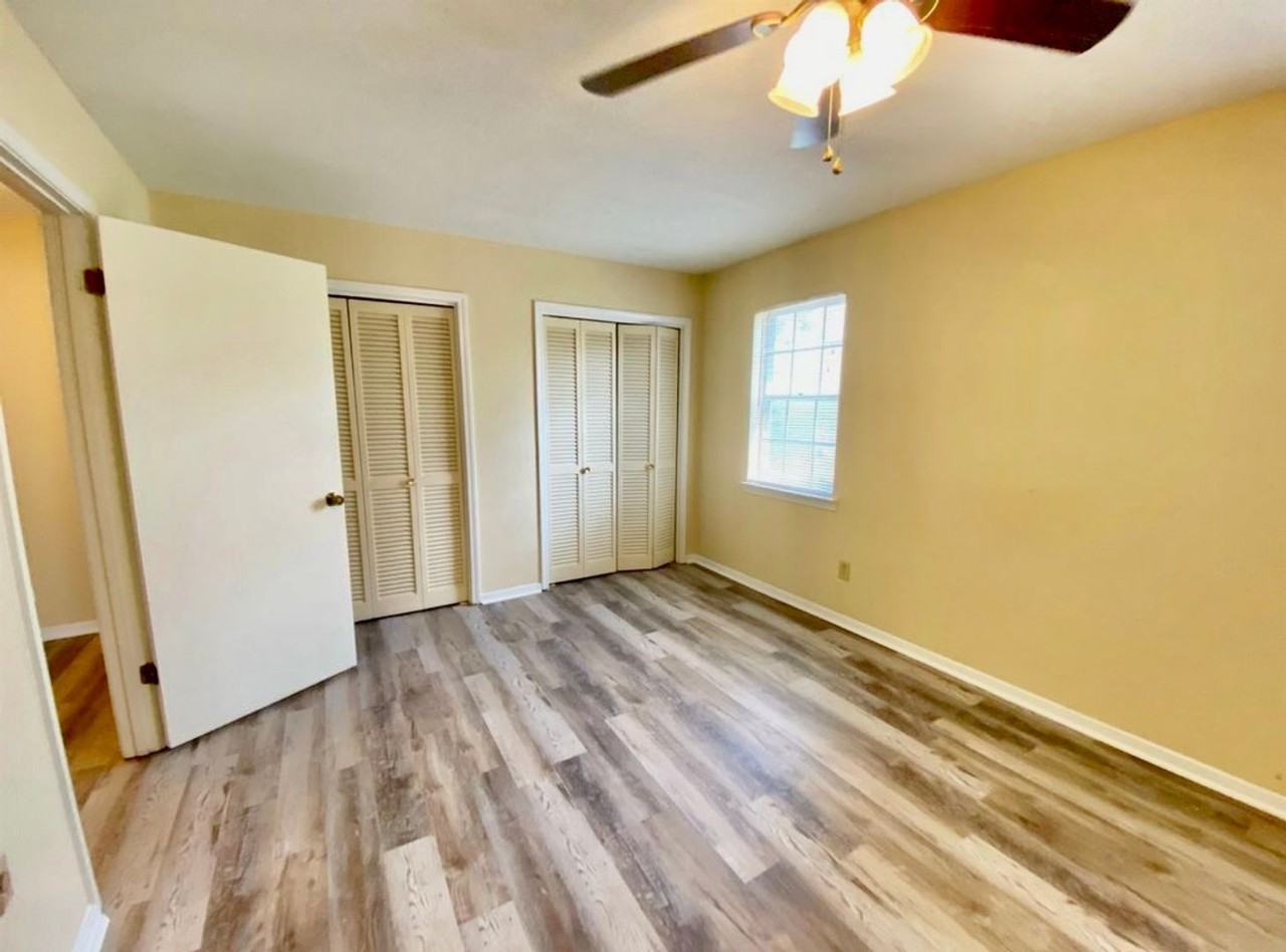 5666 Hinton Pl - Photo 6 of 24