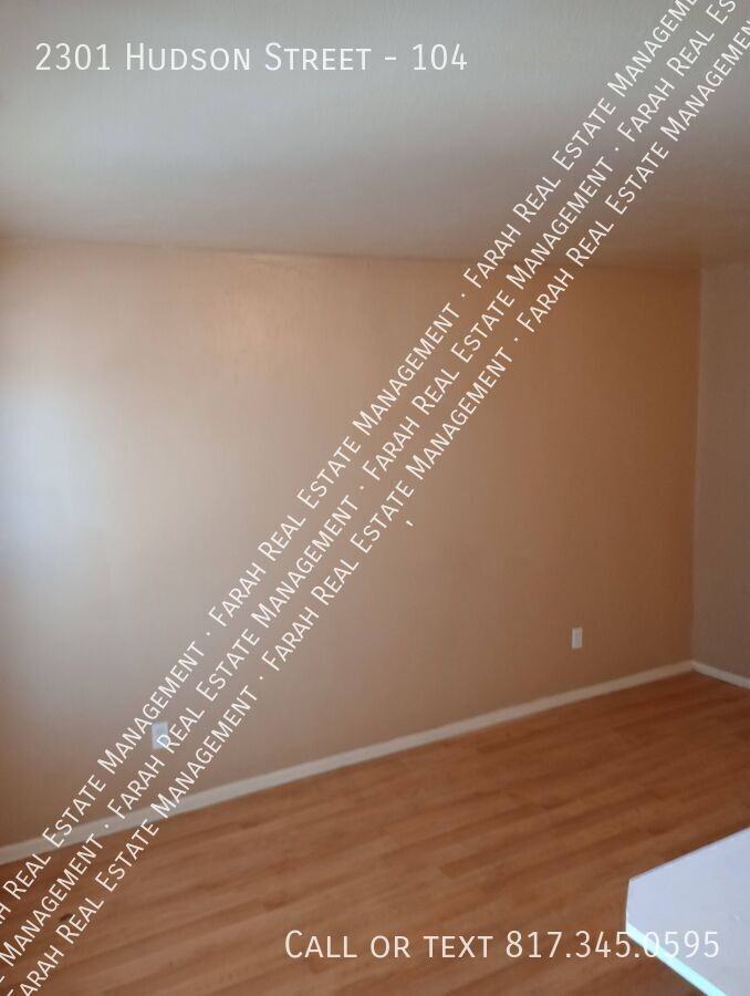 2301 Hudson St #104 - Photo 2 of 12