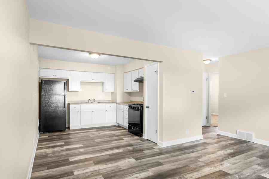3073 W Ruskin Ct #8 - Photo 2 of 12