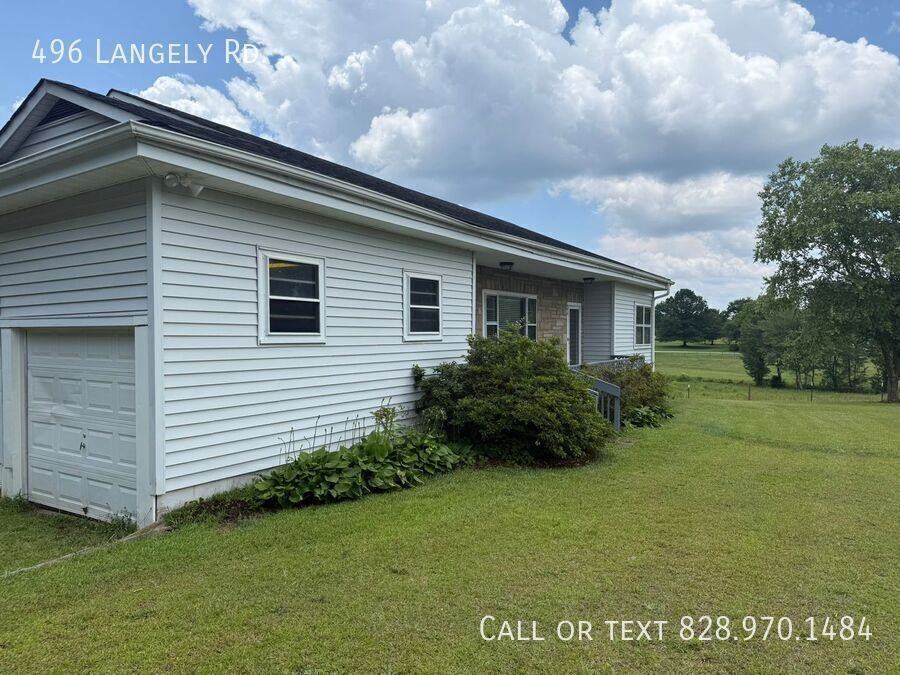 496 Langley Rd - Photo 2 of 6
