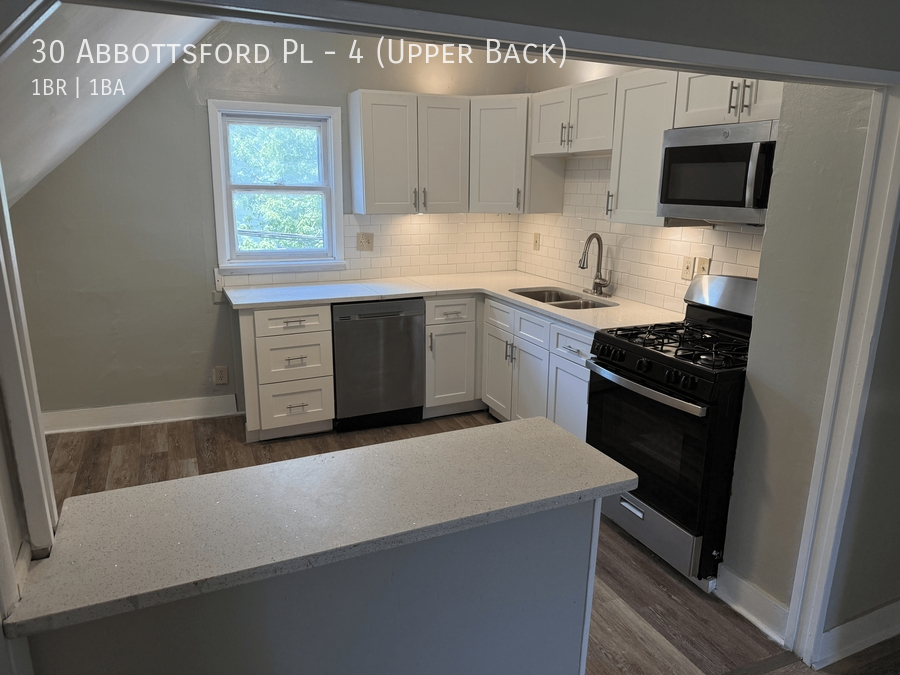 30 Abbottsford Pl #4UPPERBACK - Photo 3 of 8