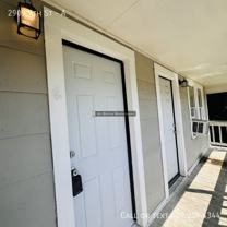 2909 7th St #A - Photo 1 of 1