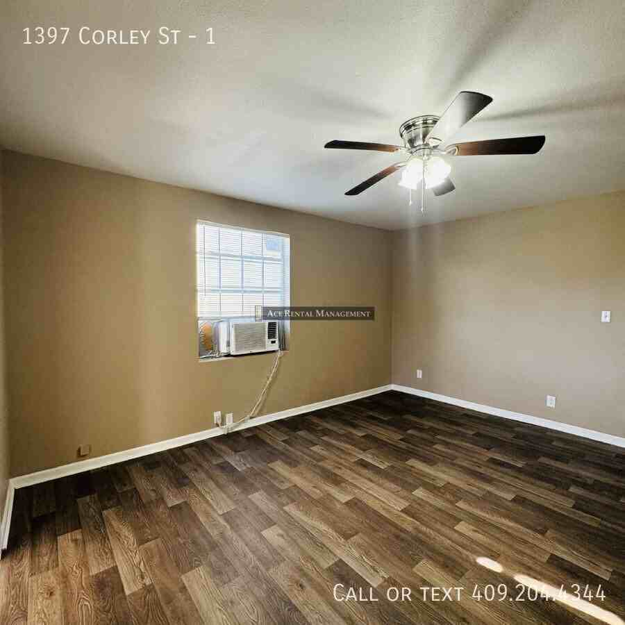 1397 Corley St #1 - Photo 2 of 11