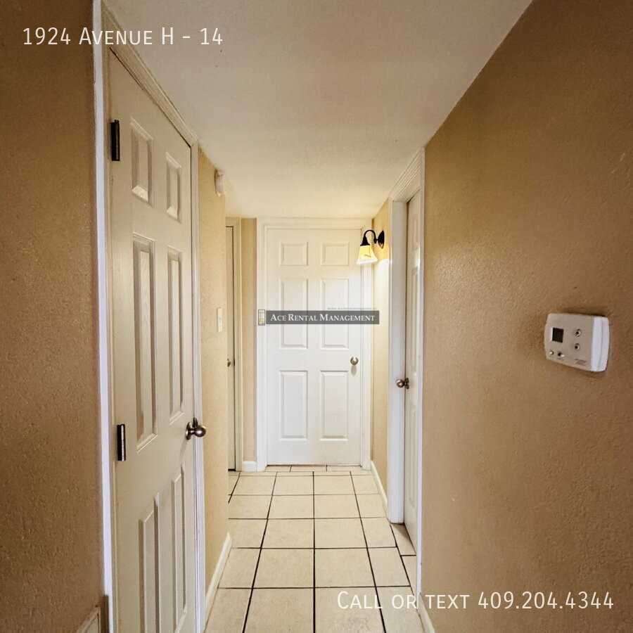 1924 Avenue H #14 - Photo 7 of 13