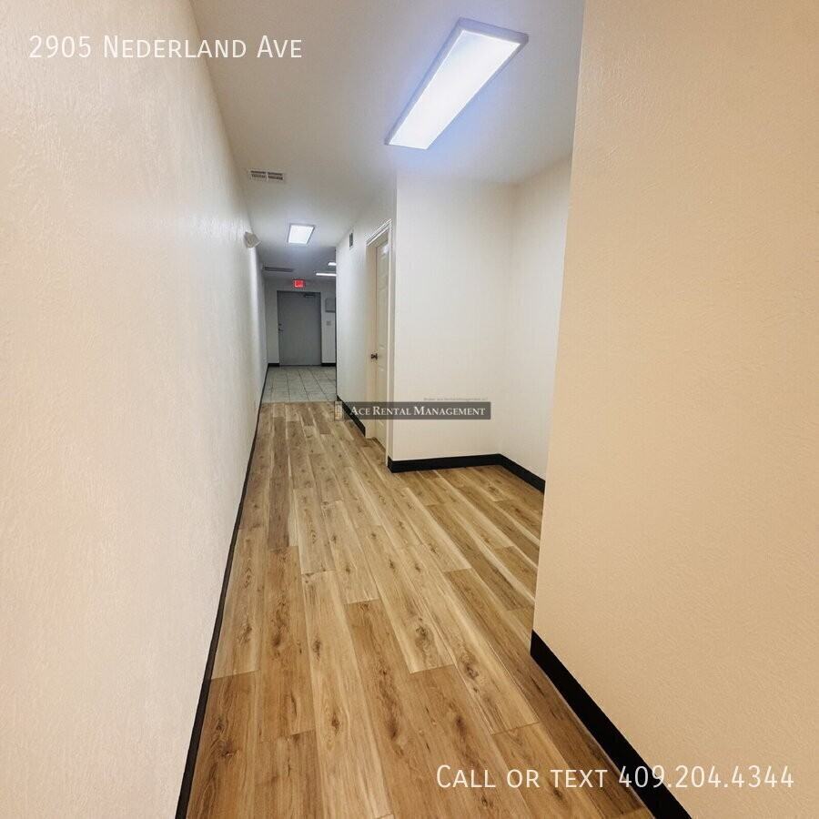 2905 Nederland Ave - Photo 7 of 13