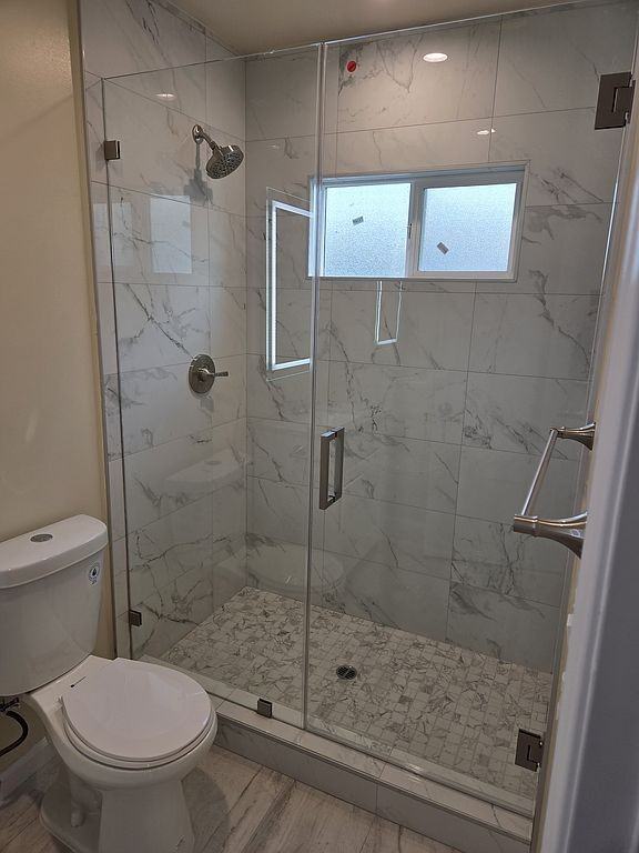 15824 Valerio St - Photo 4 of 13