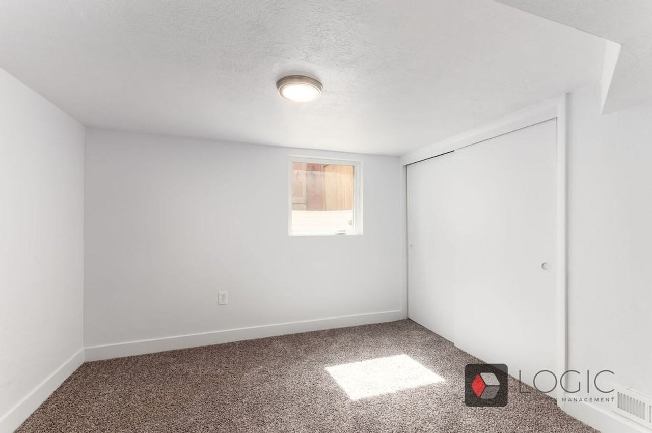 195 N 100 W #2 - Photo 5 of 8