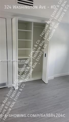 324 Washington Ave #D - Photo 7 of 9