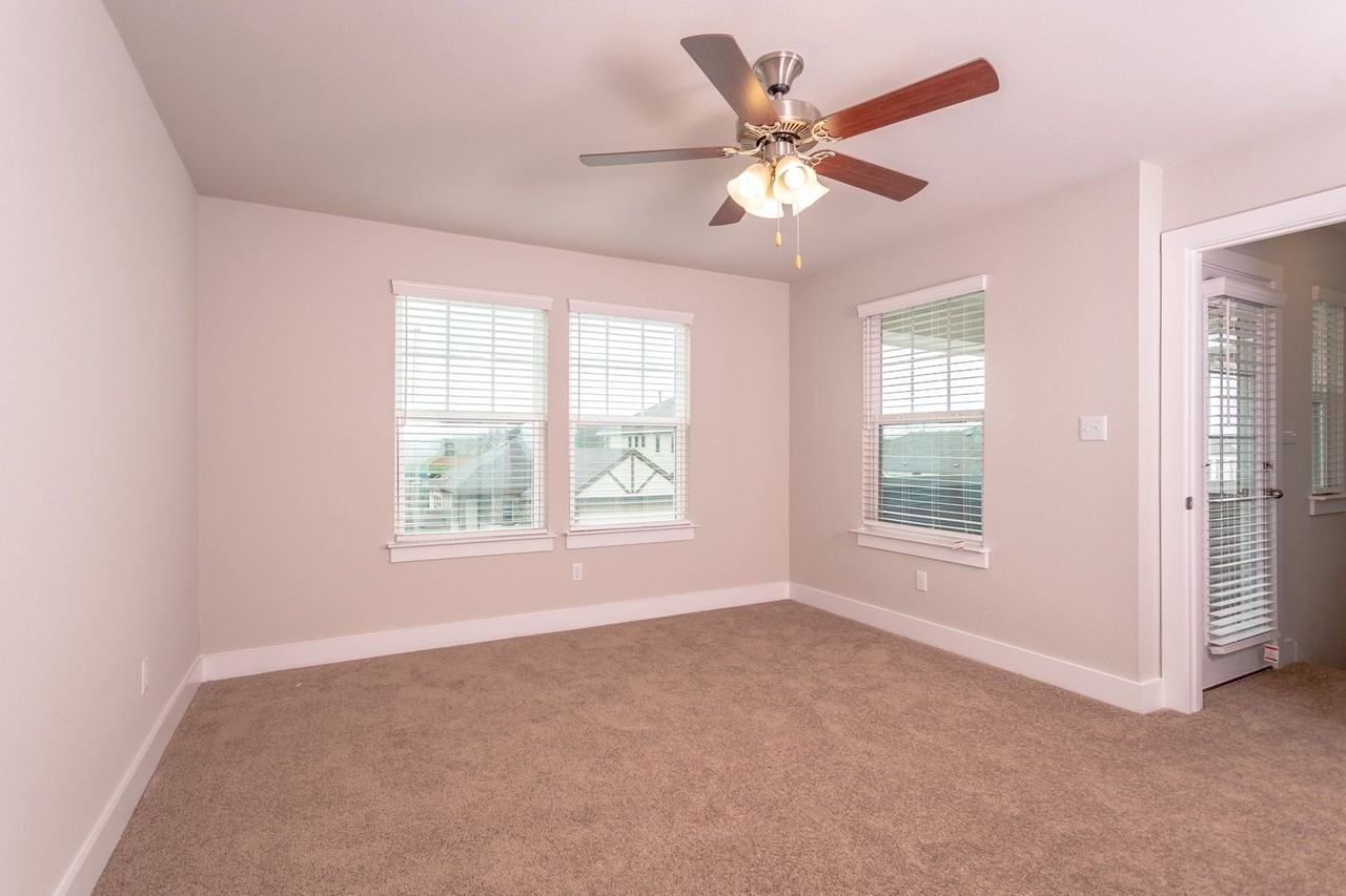 4720 Portillo Way - Photo 7 of 17